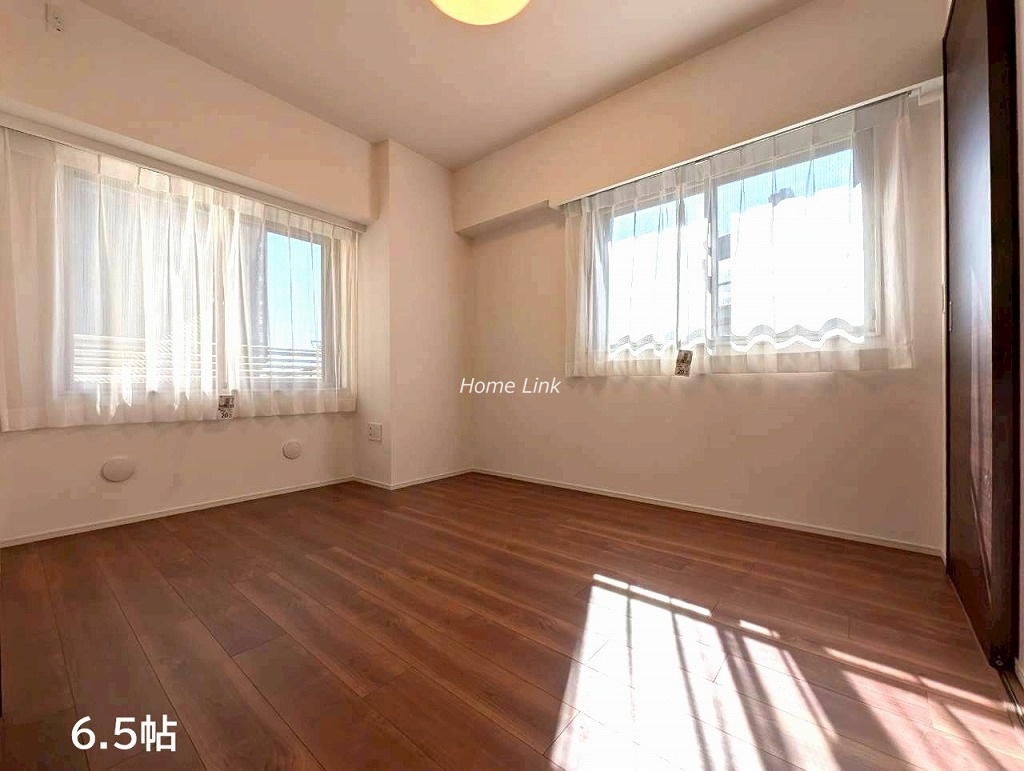 アデニウム志村三丁目5階　西・南・東向き3方角住戸